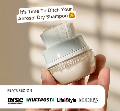 Day After™ Brush — Dry Shampoo Applicator